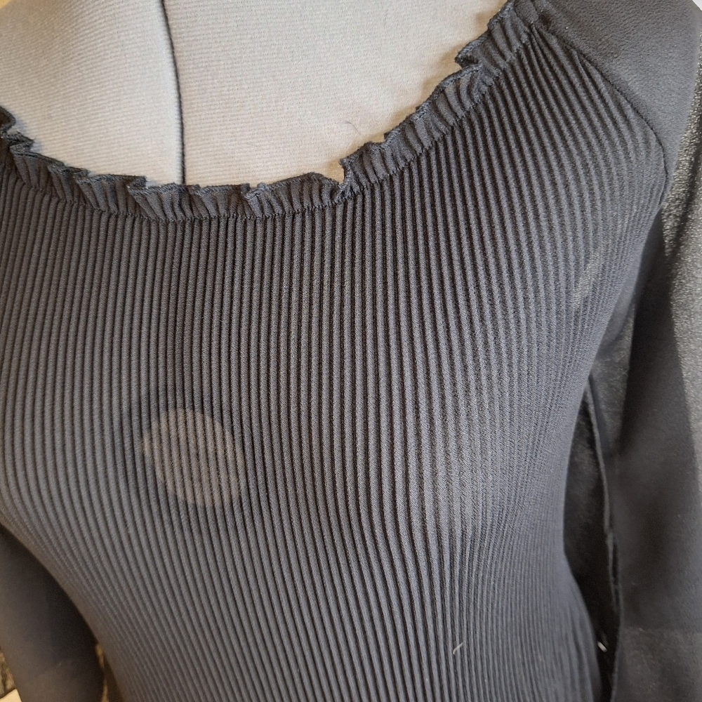 Vintage C.O.C Black Ribbed, Ruffled Top. Size Med - Picture 3 of 6